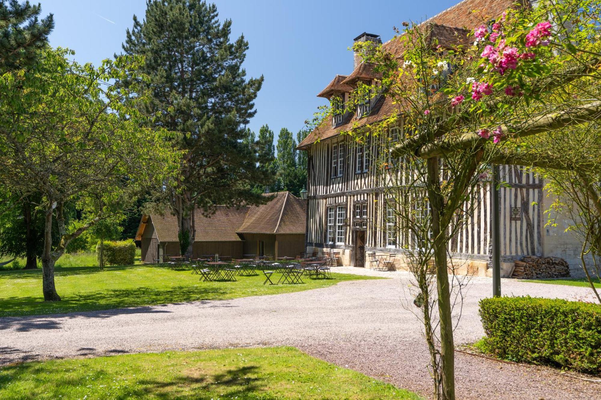 Les Manoirs Des Portes De Deauville - Small Luxury Hotel Of The World Canapville  Eksteriør billede
